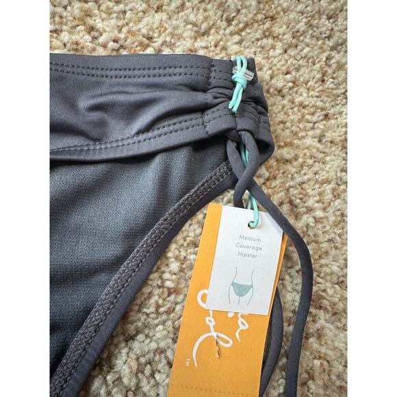 Kona Sol Women's Bikini, size Small; Gray Floral print, NWT - Picture 4 of 9